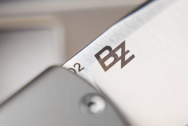 BÖKER PLUS® Adventskalender 2025 Urban Trapper Messergravur